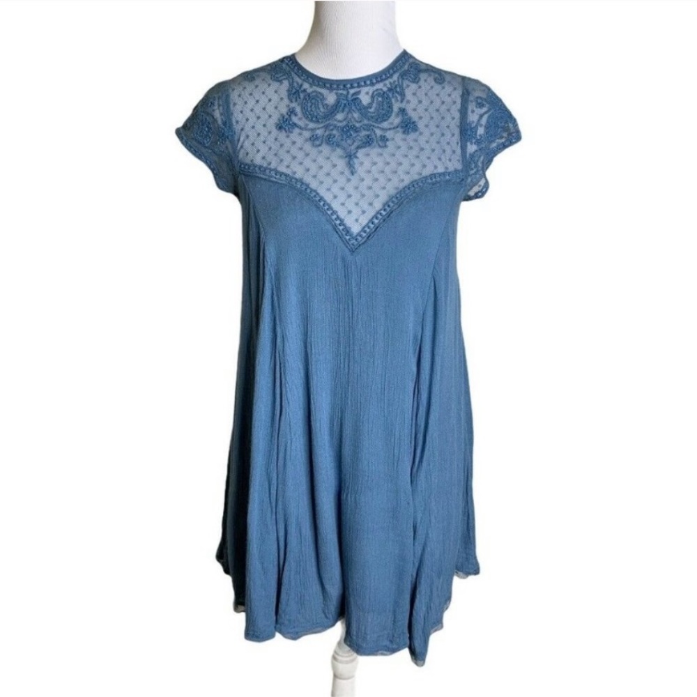 Kimchi Blue mini blue dress